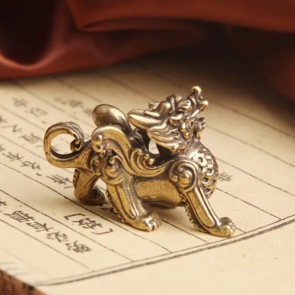 Collectable Brass Kylin dragon - Picture 2 of 8